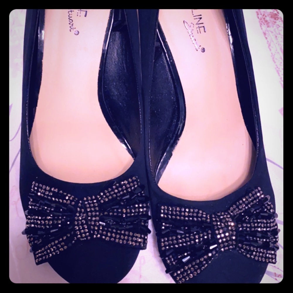 Women’s shoes